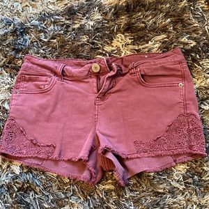 Rue 21 maroon shorts
